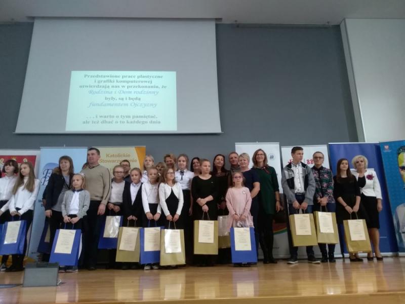 Nagrody Wojewody i Marszaka 2018-003.jpg
