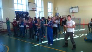Chrzest gimnazjalistów z „Dwójki”- ZOBACZ ZDJĘCIA