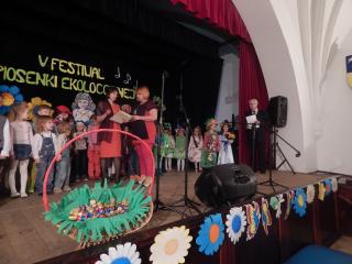 Przedszkole Nr 2 już po raz piąty zorganizowało Gminny Festiwal Piosenki Ekologicznej
