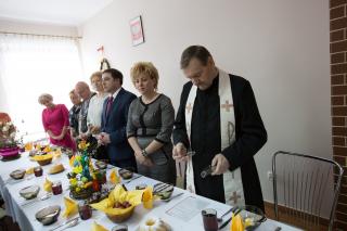 Wielkanocne śniadanie w Miejskim Ośrodku Pomocy Społecznej