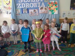 Z wiązanką życzeń - Dzień Służby Zdrowia
